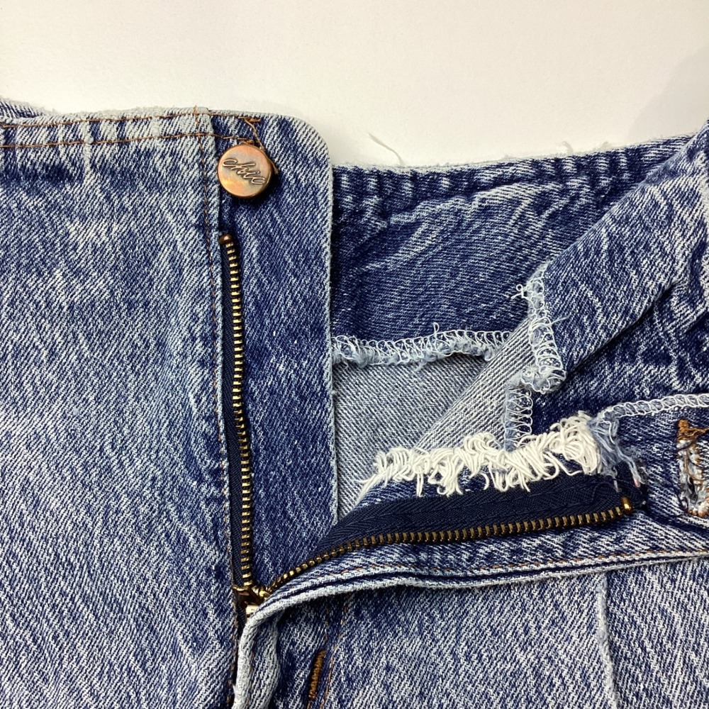 Vintage Chic High Waisted Acid Wash Pleated Jeans Made USA Blue Size 16 Petite - Picture 2 of 12